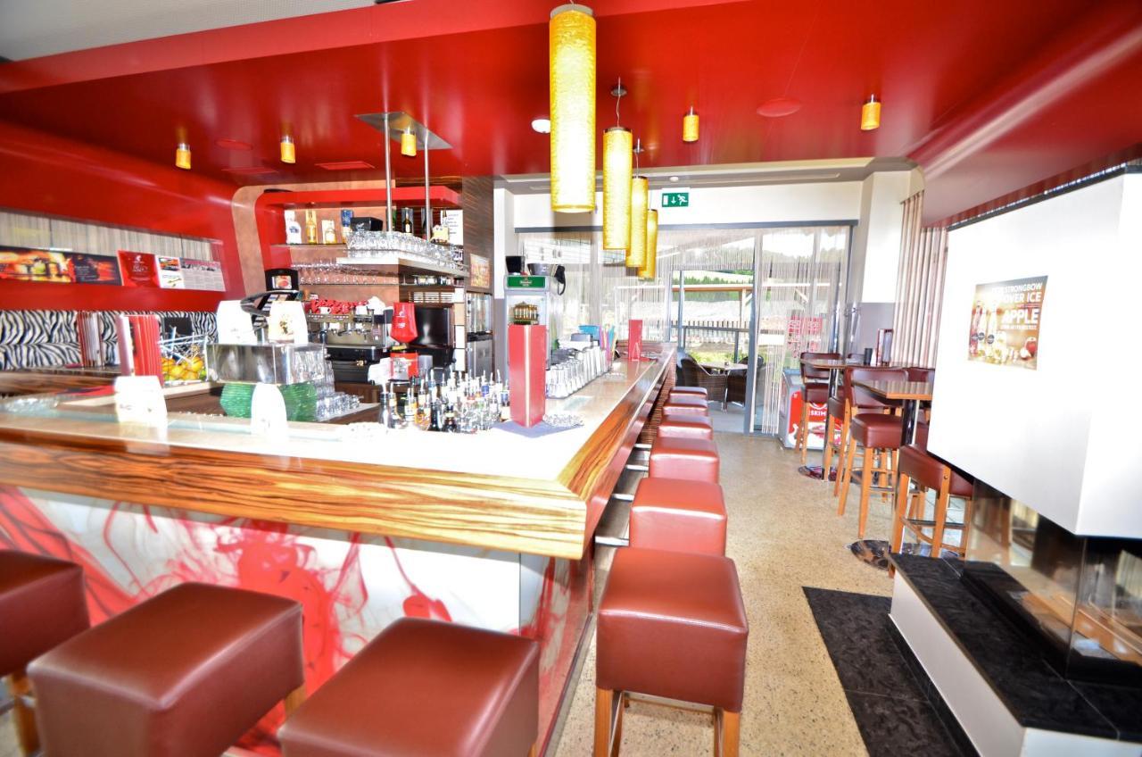 G.H. Knoll "Proellhofer" Cafe Bar Hills Hotel Fladnitz an der Teichalm Ngoại thất bức ảnh
